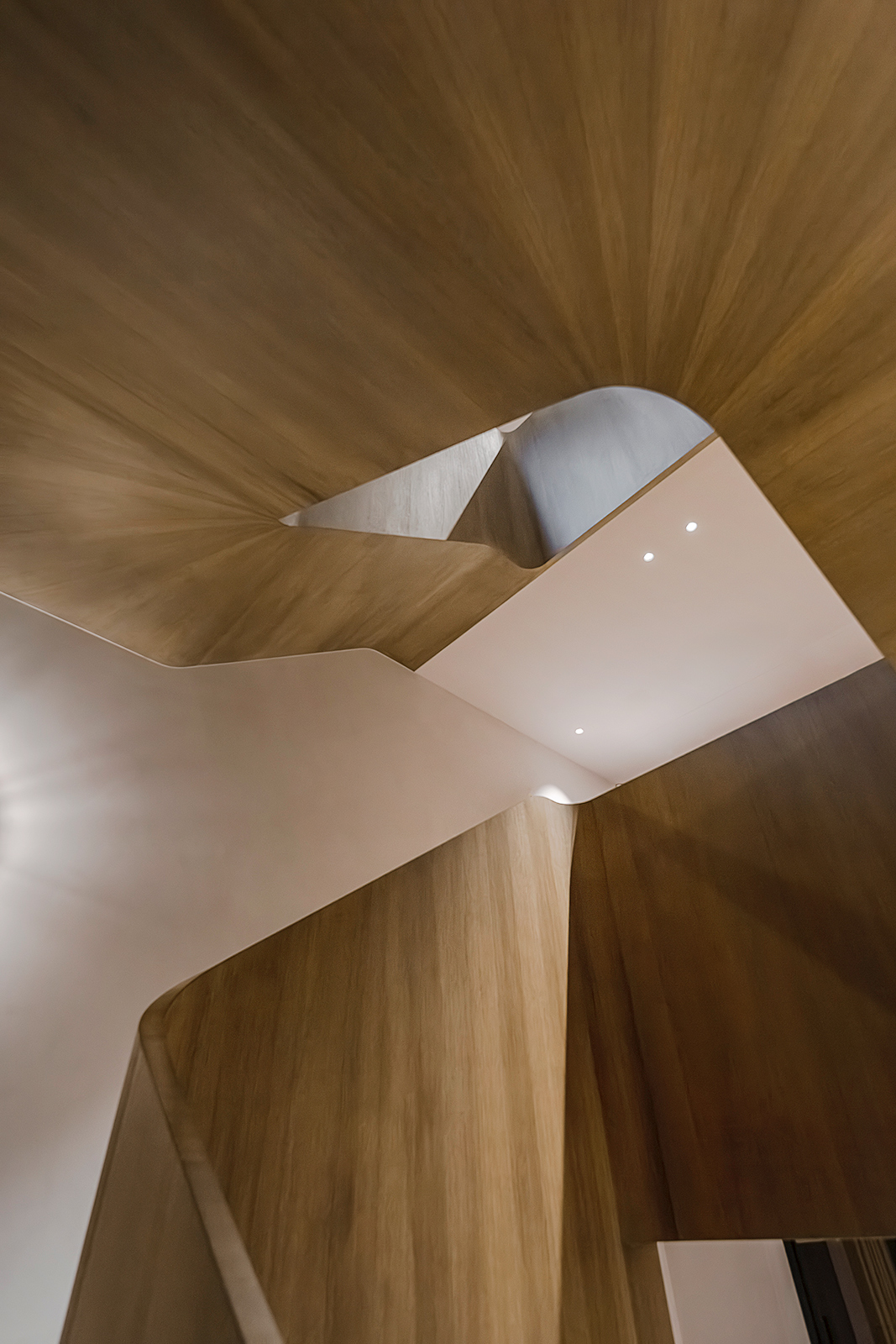 Treppenbau Friedrich am Chiemsee, Treppe mit Holz, Perspektiv Aufnahme