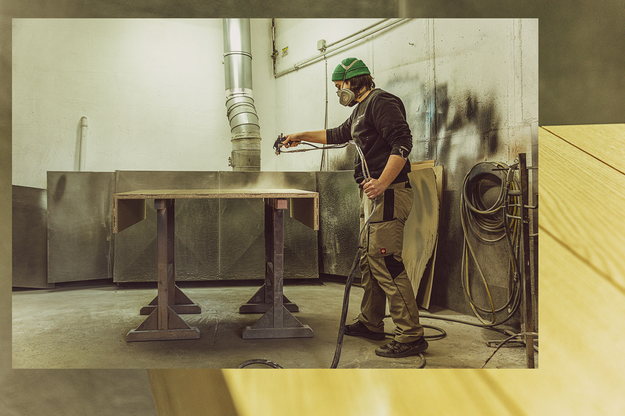 moderne Professionelle Fotoreportage in einer Werkstatt